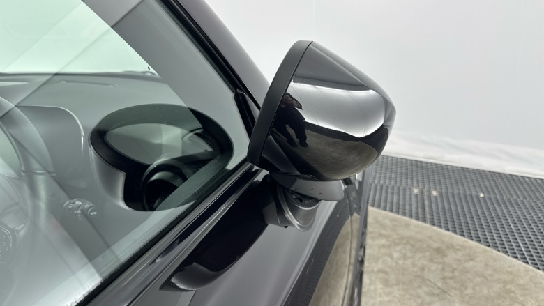 MINI Hatchback 135kW Cooper S Level 2 33kWh 3dr Auto Electric Hatchback